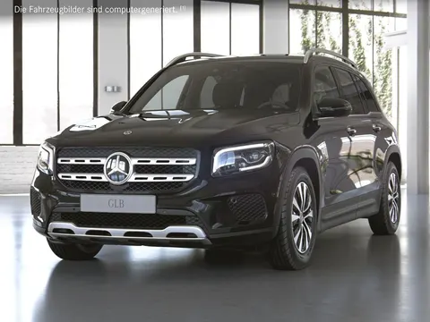 Mercedes-Benz GLB 220